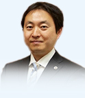 石井龍一
